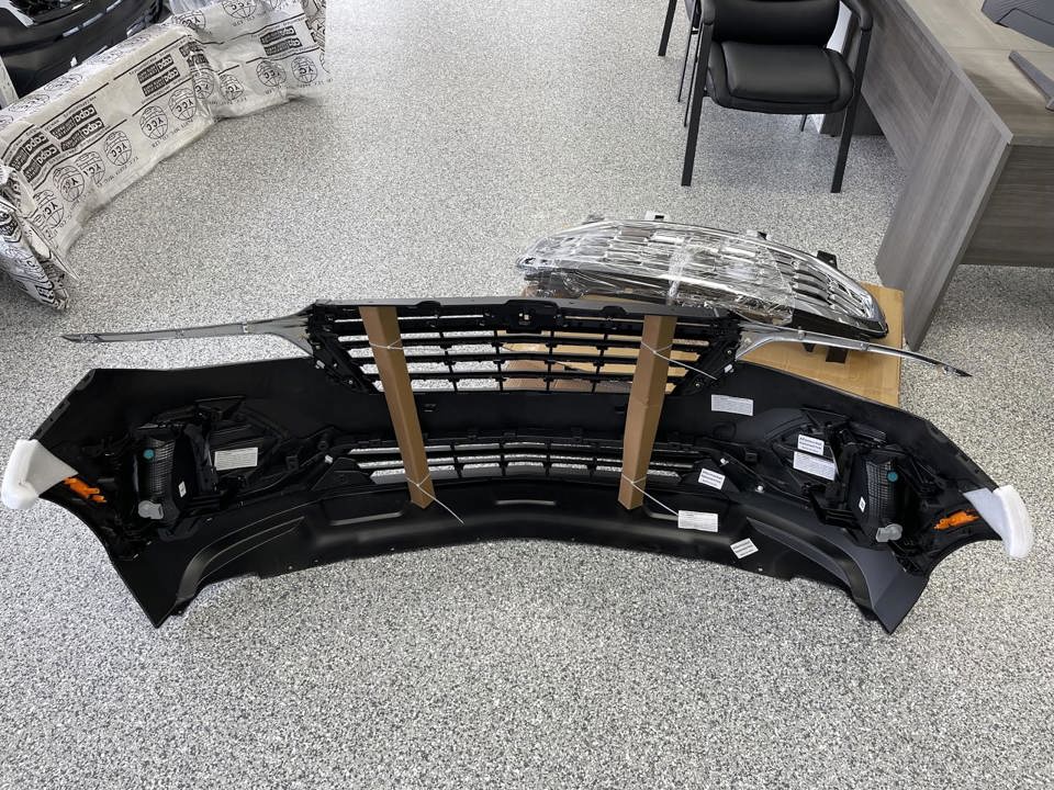 2022-2024 CHEVROLET EQUINOX PREMIER FRONT BUMPER COMPLETE KIT WITH GRILLE-GM1014153SS - Image 6