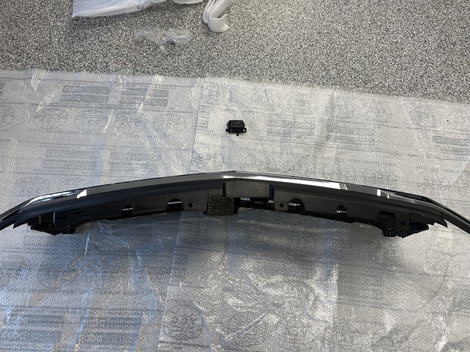 2022-2026 CHEVROLET SILVERADO 1500 PICKUP FRONT GRILLE LTZ STYLE WITH CAMERA-LTZ - Image 18