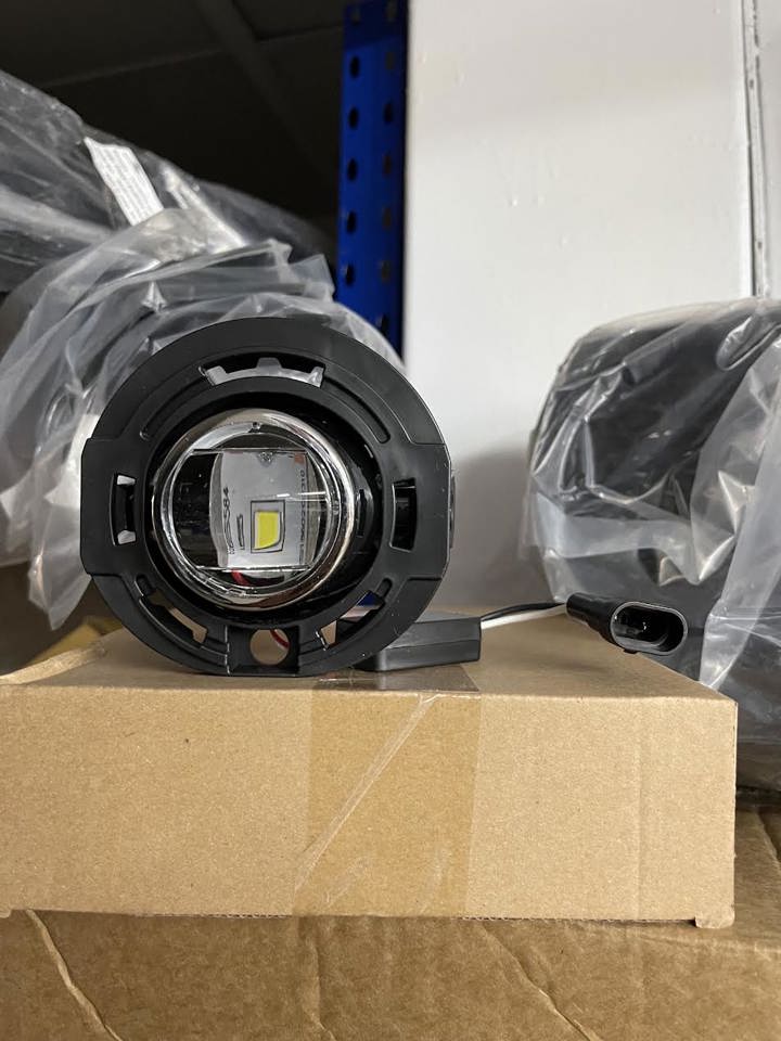 2015-2023 DODGE CHARGER PASSENGER OR DRIVER SIDE FOG LIGHT LED-CH2592162S - Image 2