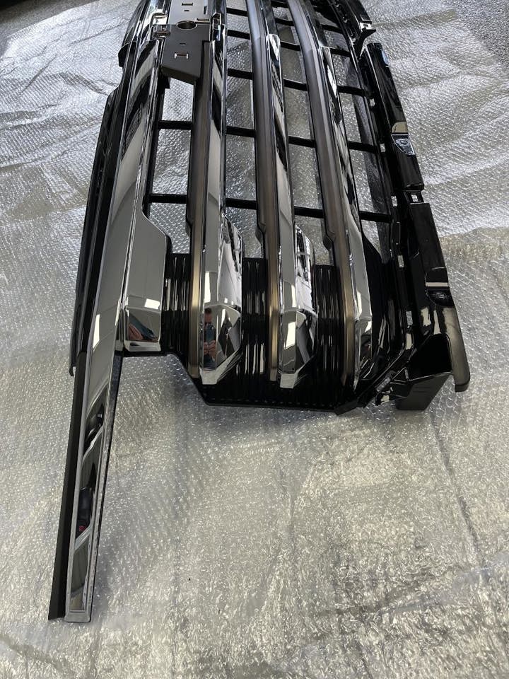 2022-2026 CHEVROLET SILVERADO 1500 PICKUP FRONT GRILLE HIGH COUNTRY STYLE-HC2 - Image 6