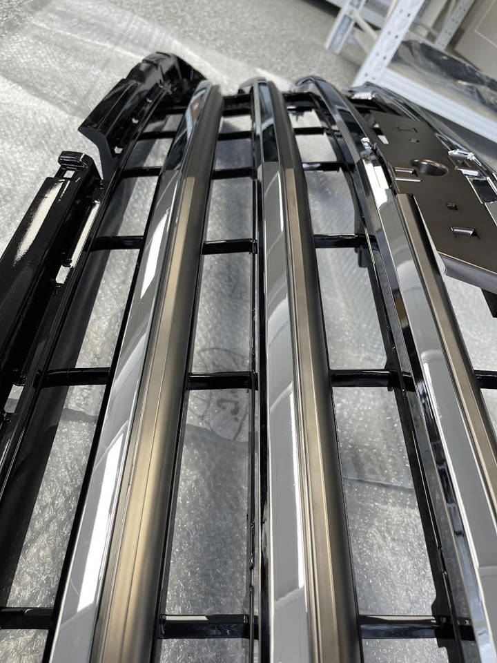 2022-2026 CHEVROLET SILVERADO 1500 PICKUP FRONT GRILLE HIGH COUNTRY STYLE-HC2 - Image 9