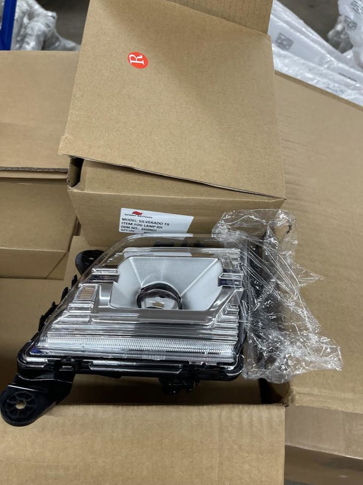 2019-2022 CHEVROLET SILVERADO 1500 PICKUP DRIVER SIDE FOG LAMP-GM2592332S - Image 3