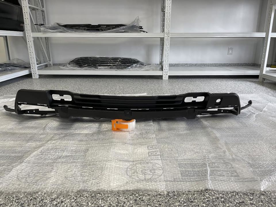 2022-2026 CHEVROLET SILVERADO 1500 PICKUP FRONT LOWER BUMPER COVER-GM1015193SS - Image 5