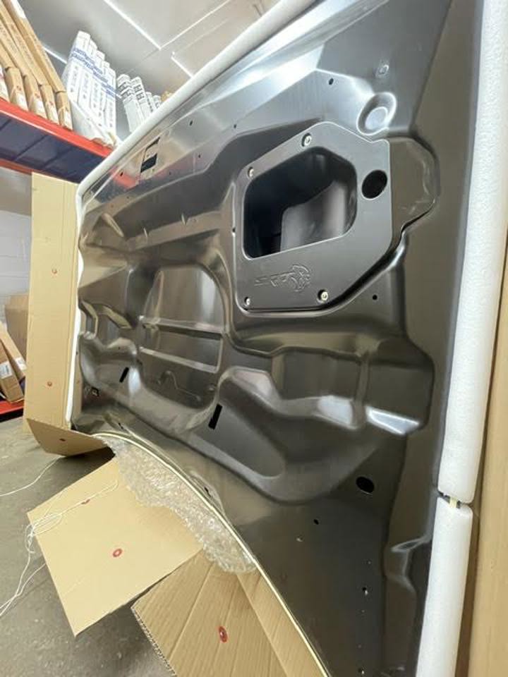 2015-2023 DODGE CHALLENGER HOOD ALUMINUM HELLCAT STYLE WITH DUAL SCOOPS-CH1230347S - Image 4